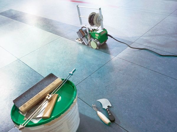 unifloor.jpg Сварочный автомат LEISTER UNIFLOOR S – фото 2